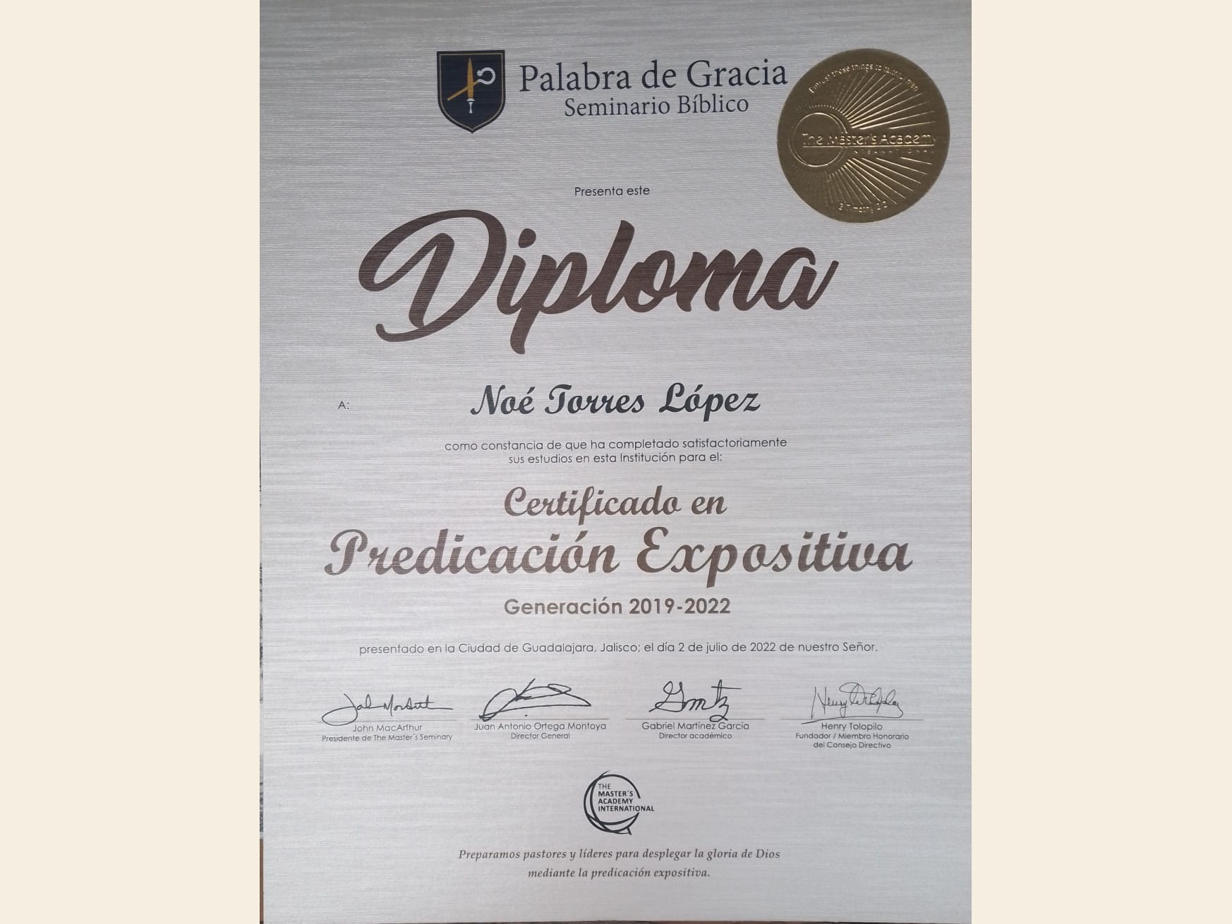Diploma de Noé Torres López